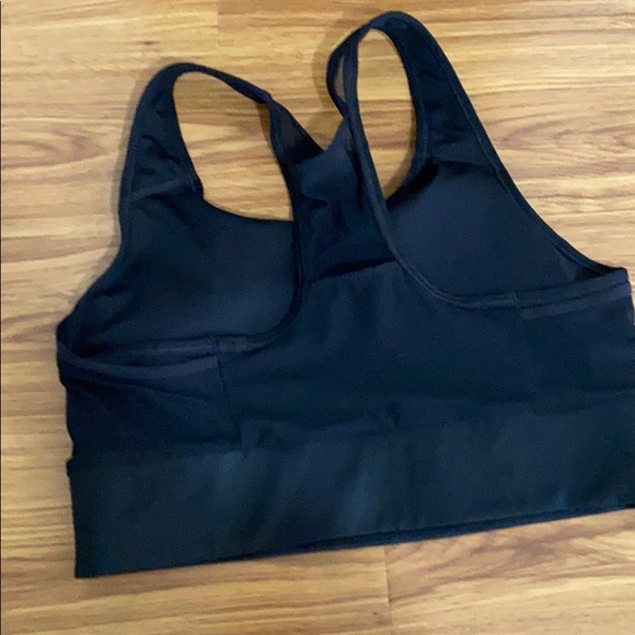 Nike sports bra - Picture 2 of 3